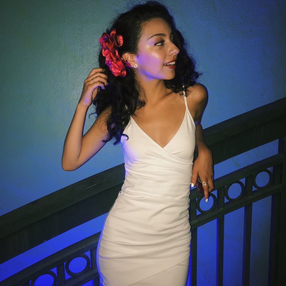 Meet your Posher, Danielle